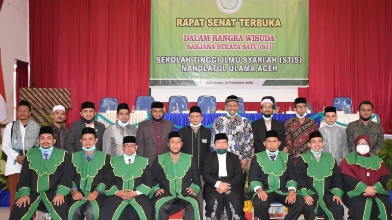 BEMA Bersama Ketua STAI-PTIQ Aceh Hadiri Wisuda Perdana STIS Nahdlatul Ulama Aceh